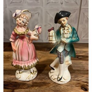Vintage 1940s-1950s Japan Courting Couple Figure Porcelain Colonial Hand Painted